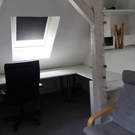 Helle 2-Zimmerwohnung Am Stadtrand ヒルデスハイム エクステリア 写真